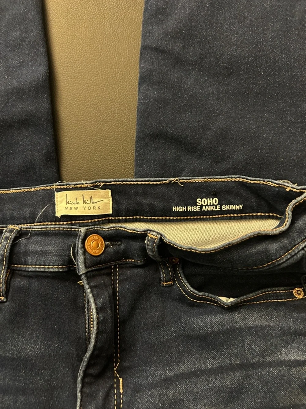Nicole Miller Dark Indigo Stretch Denim Pants with Contrast Topstitching - Picture 3 of 7